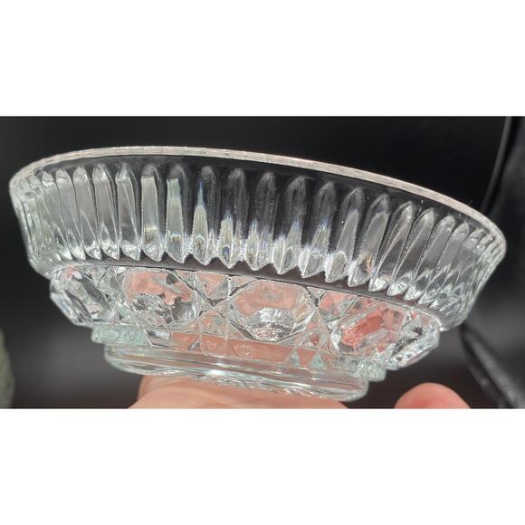 Vintage set of 5 Anchor Hocking Wexford Waffle Pattern Glass Fruit Bowls - Picture 2 of 4